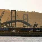 Vincent Thomas Bridge could close for more than 3 years, according to new analysis 